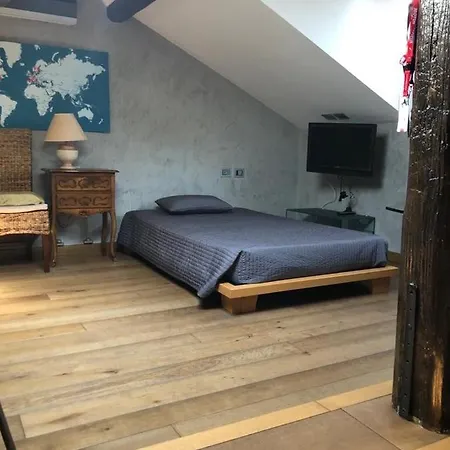 Liberty 30 Suite بافيا