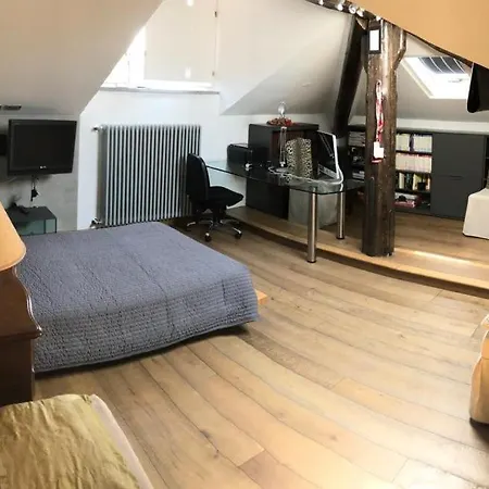Liberty 30 Suite * بافيا