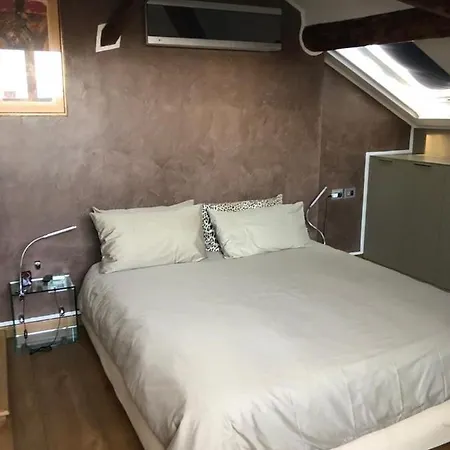 Liberty 30 Suite *
